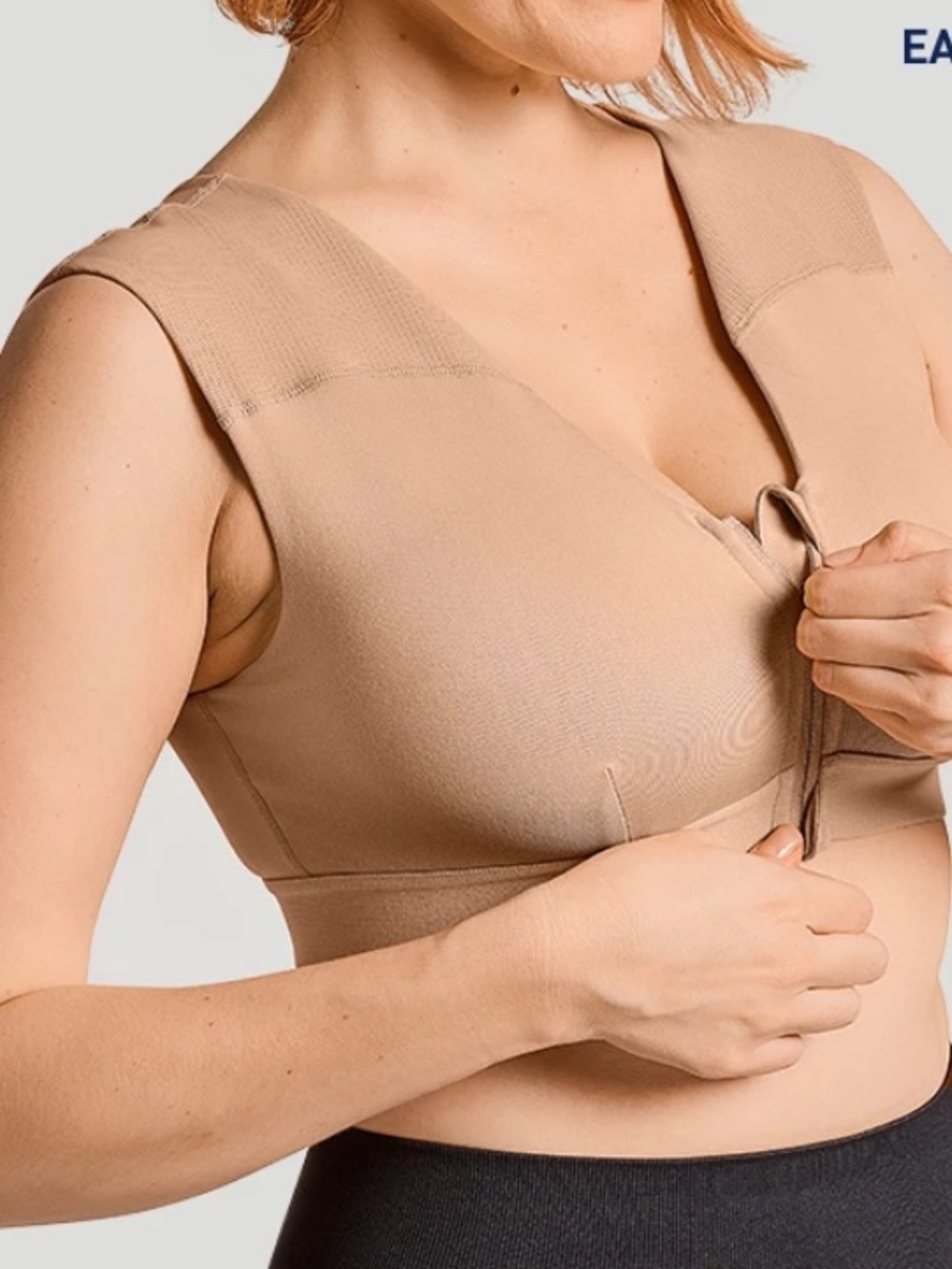 Tommie Cooper Zip Up Shoulder Support Bra, Beige. medium, NEW NWT